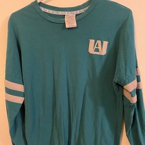 BoxLunch My Hero Academia long sleeve T. Size S